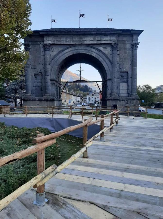 Appartamento" Le Bourg 61" Vda Cir 0208 Aosta Exterior photo
