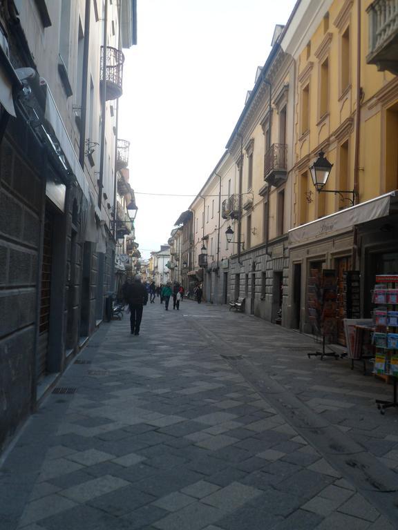 Appartamento" Le Bourg 61" Vda Cir 0208 Aosta Exterior photo